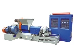 雙挽式風切造粒機